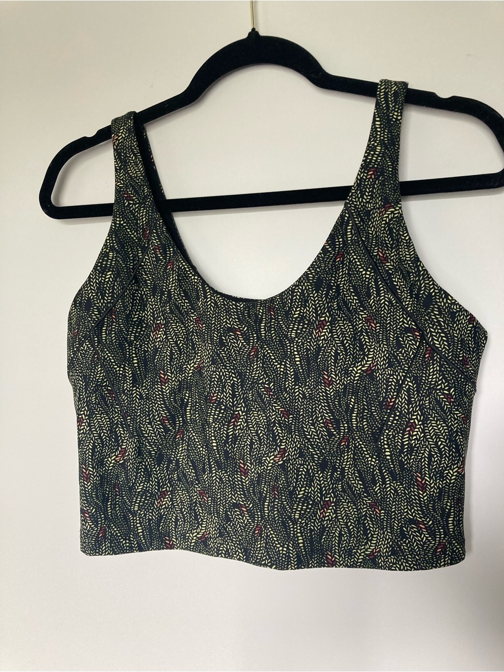 Calia Black Patterned Cropped work out Tank Top with Subtle Red Accents